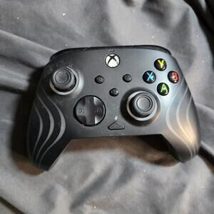 AfterGlow Wave Wired Controller For Xbox Series X/S Black